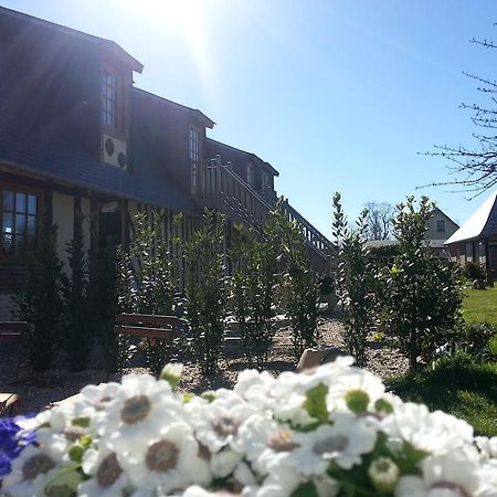 B&B - Le Clos Aux Masques Saint-Pierre-Azif Exterior foto