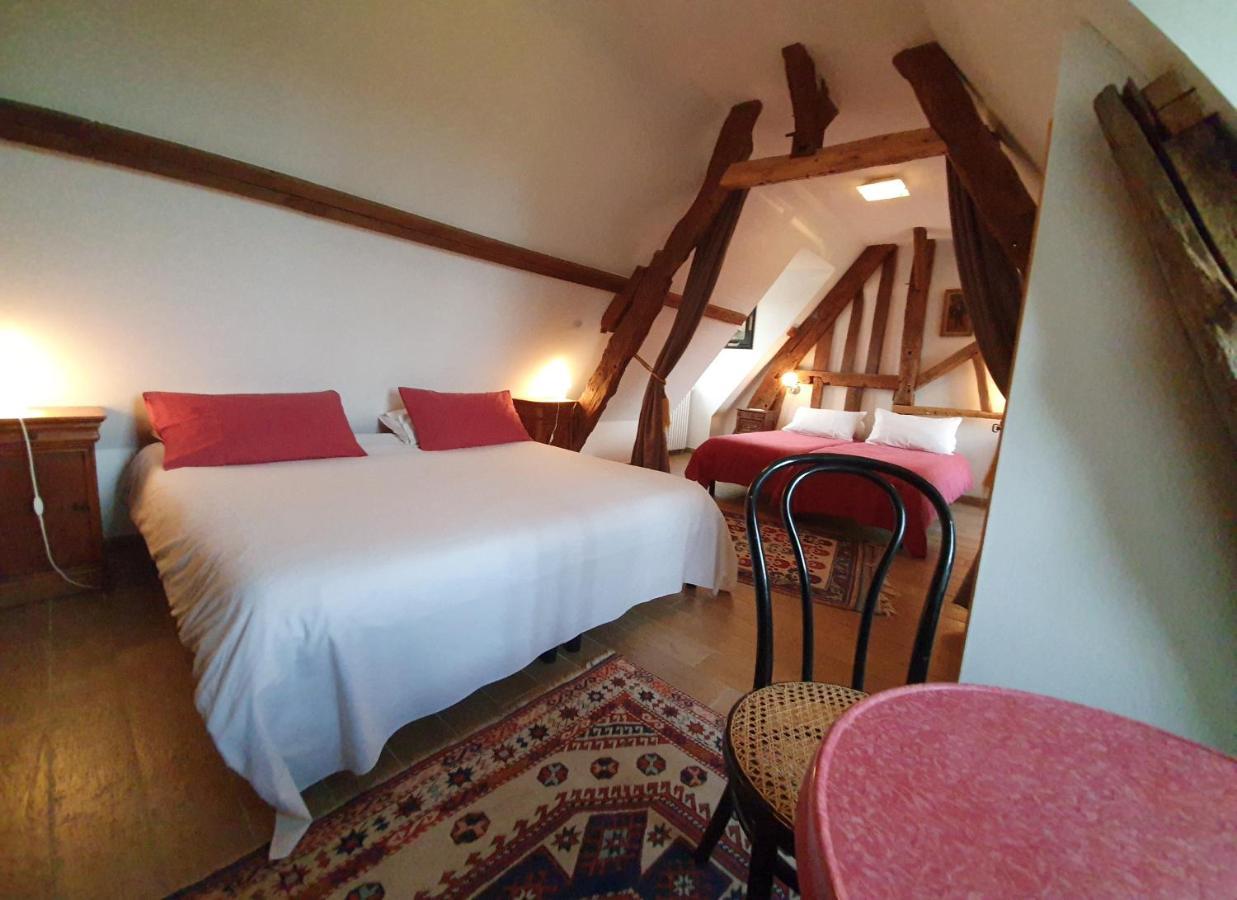 B&B - Le Clos Aux Masques Saint-Pierre-Azif Exterior foto