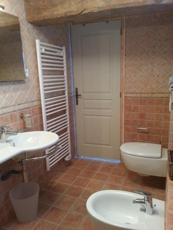 B&B - Le Clos Aux Masques Saint-Pierre-Azif Exterior foto